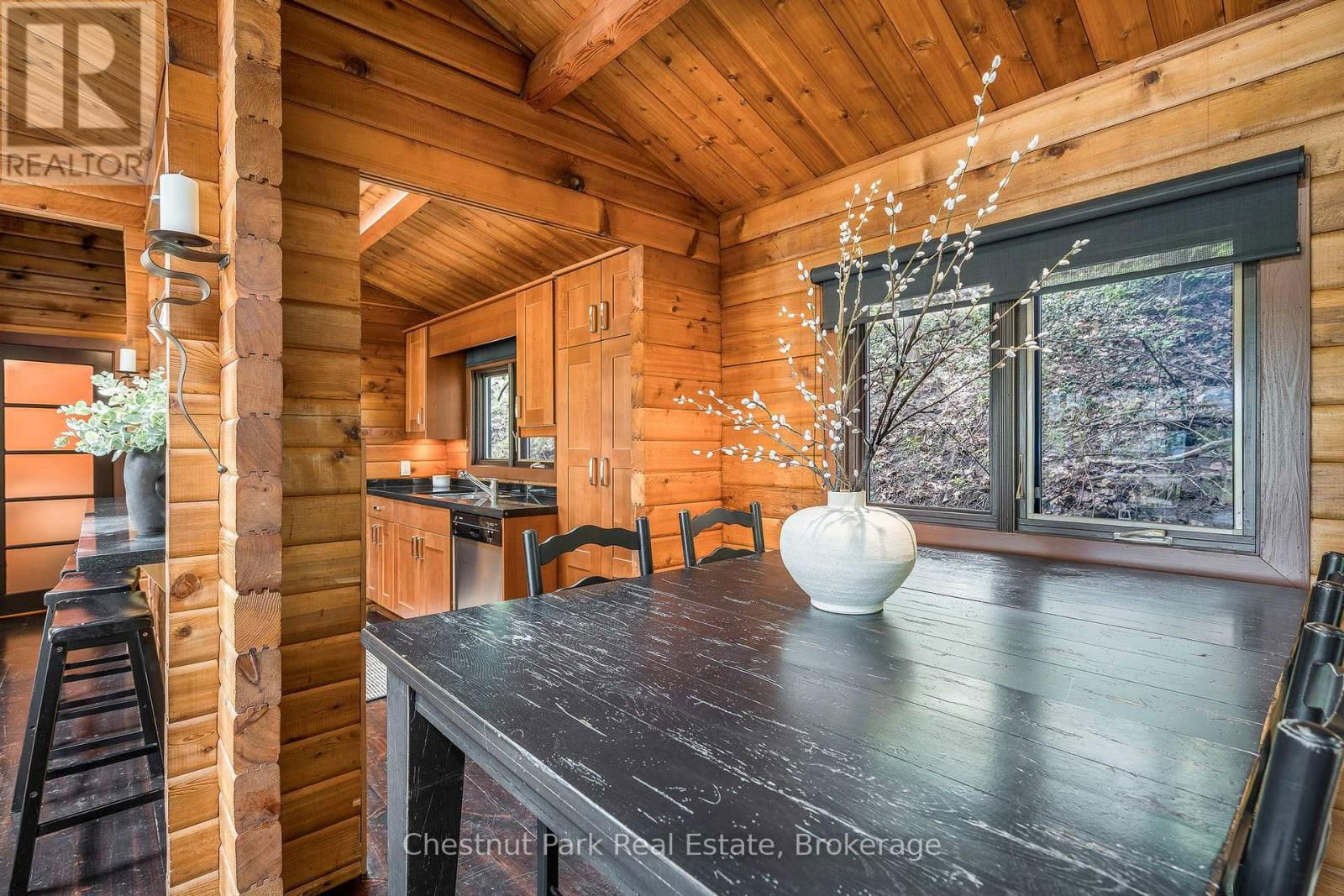 146 CHAMONIX CRESCENT Image 18