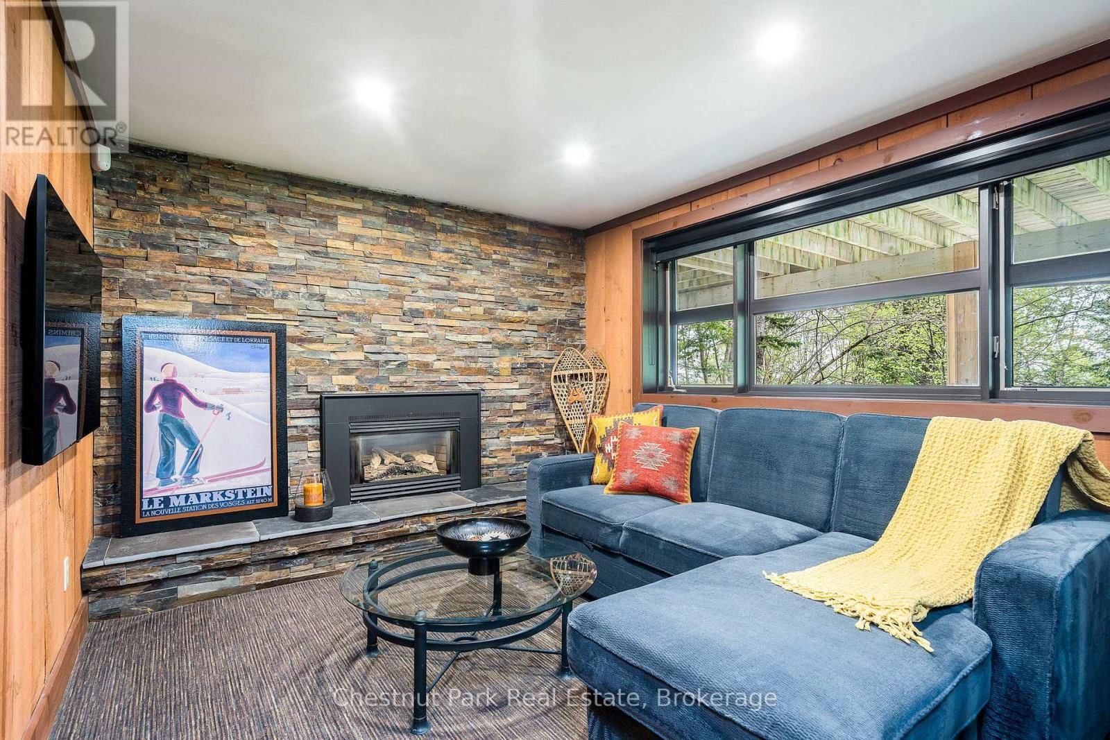 146 CHAMONIX CRESCENT Image 30