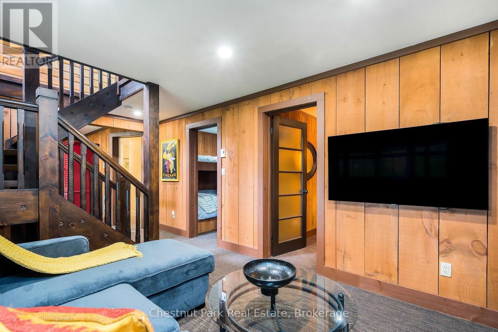 146 CHAMONIX CRESCENT Image 31