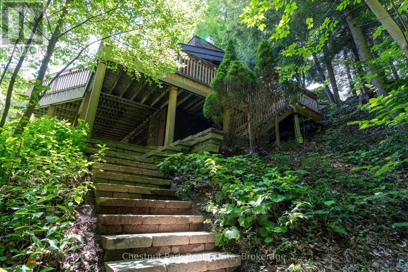 146 CHAMONIX CRESCENT Image 41