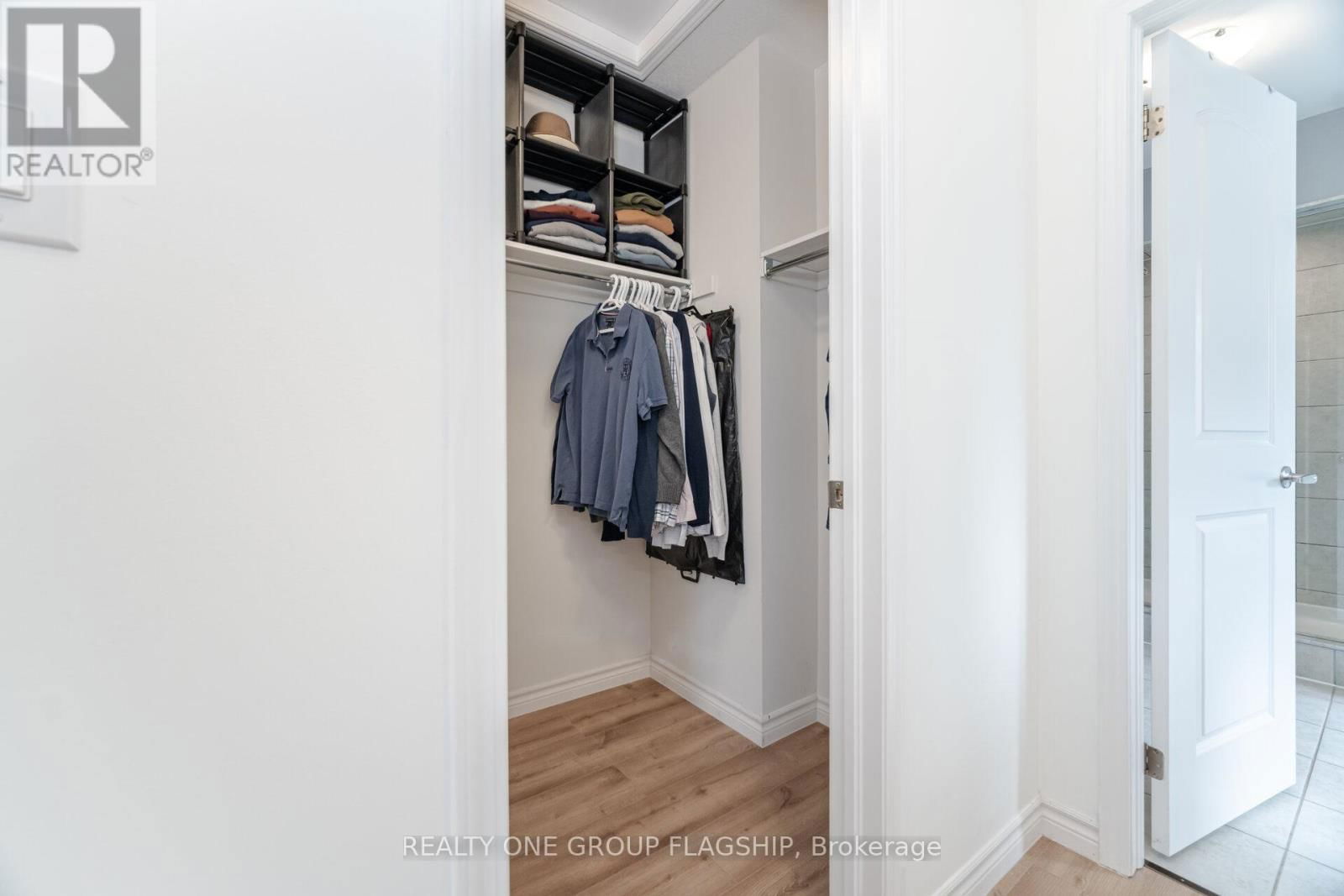 15 LISE LANE Image 17
