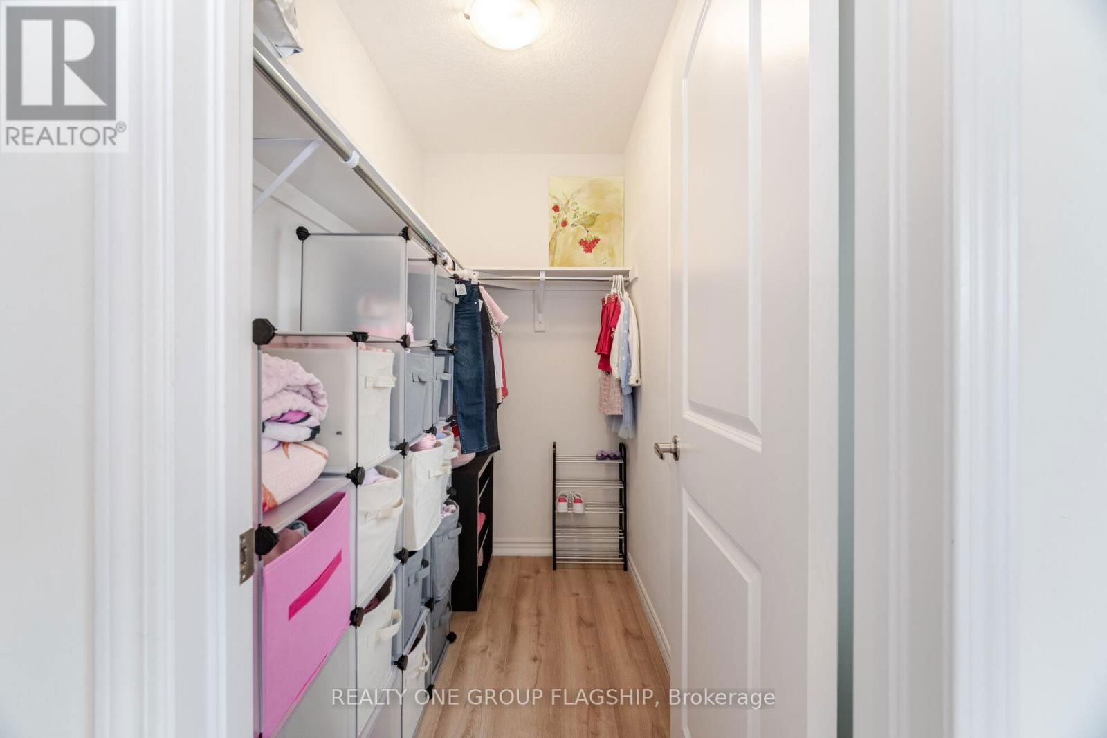 15 LISE LANE Image 20