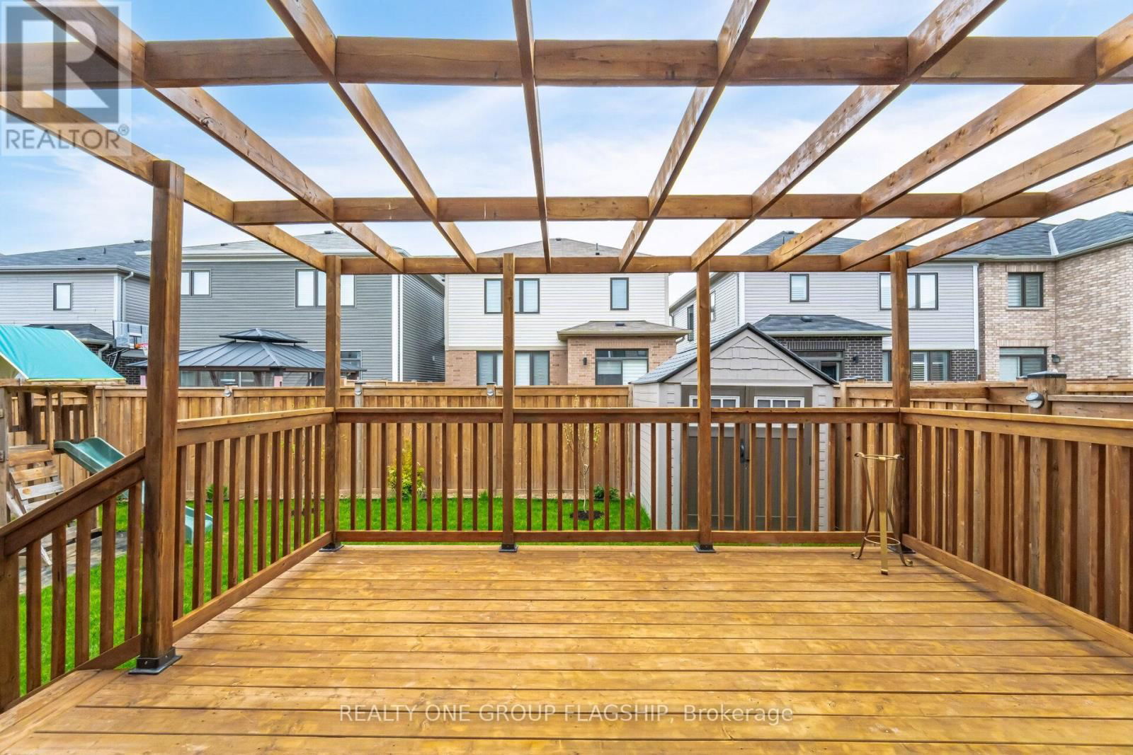 15 LISE LANE Image 30