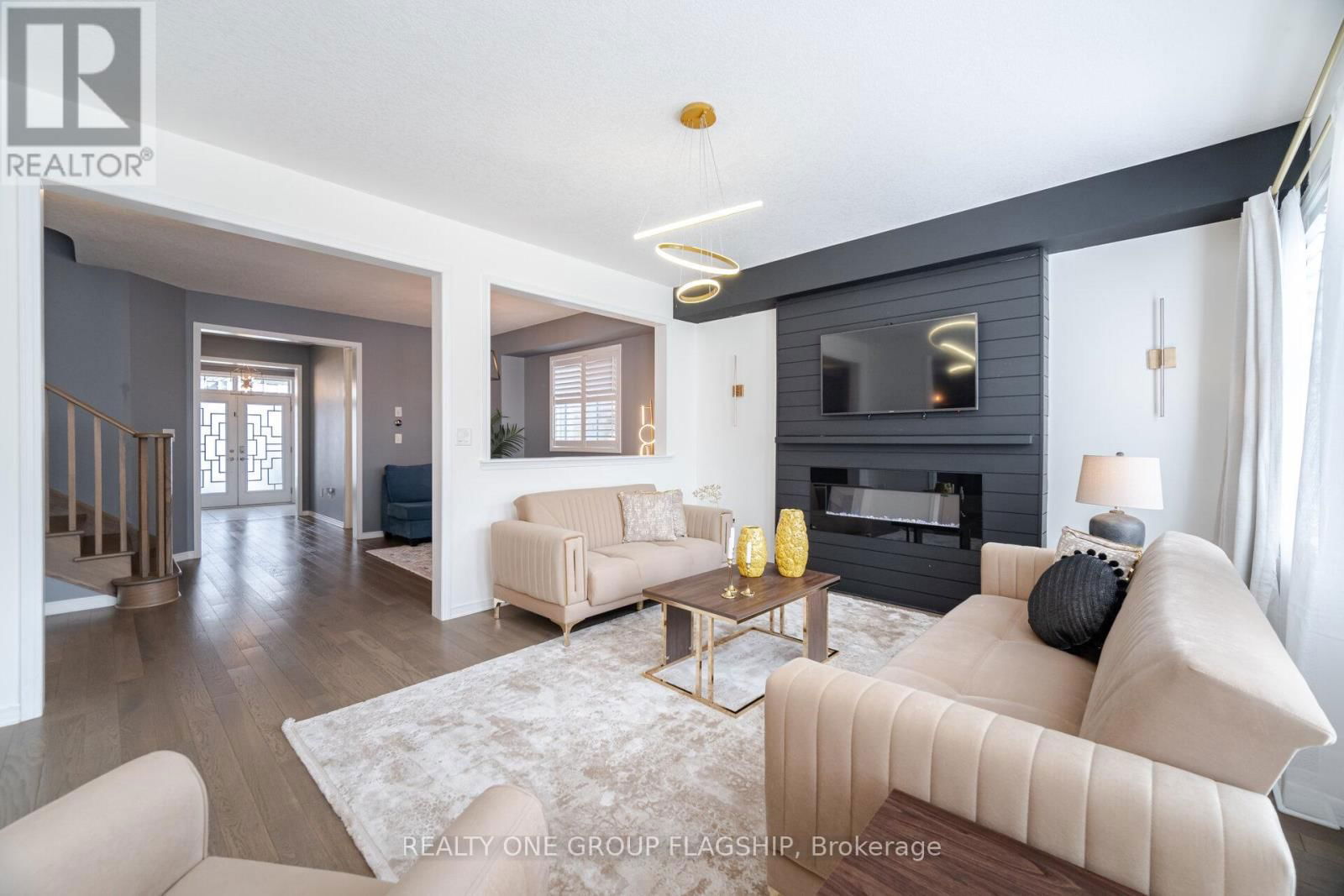 15 LISE LANE Image 6