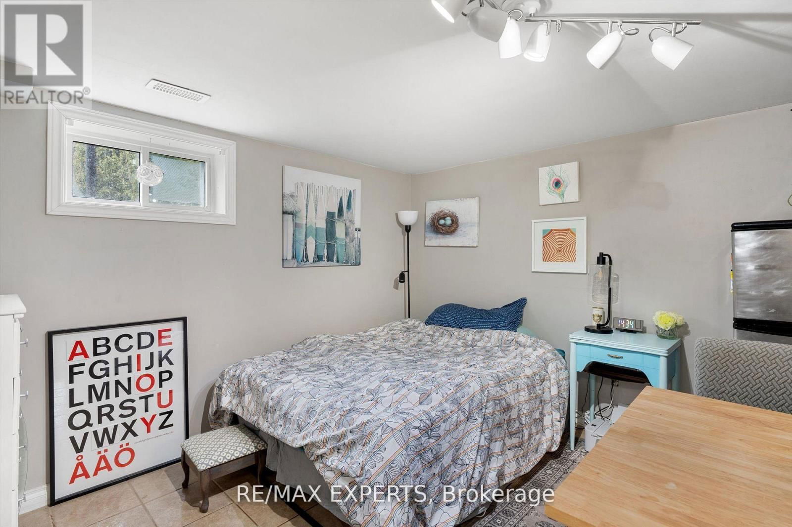 5451 ONTARIO AVENUE Image 26