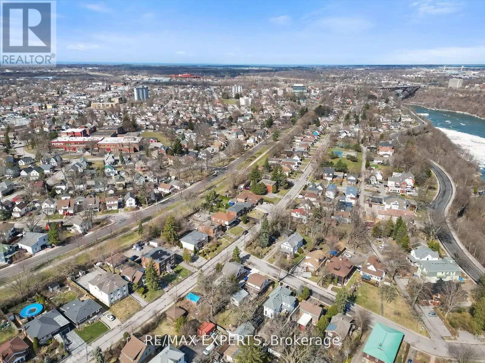 5451 ONTARIO AVENUE Image 39