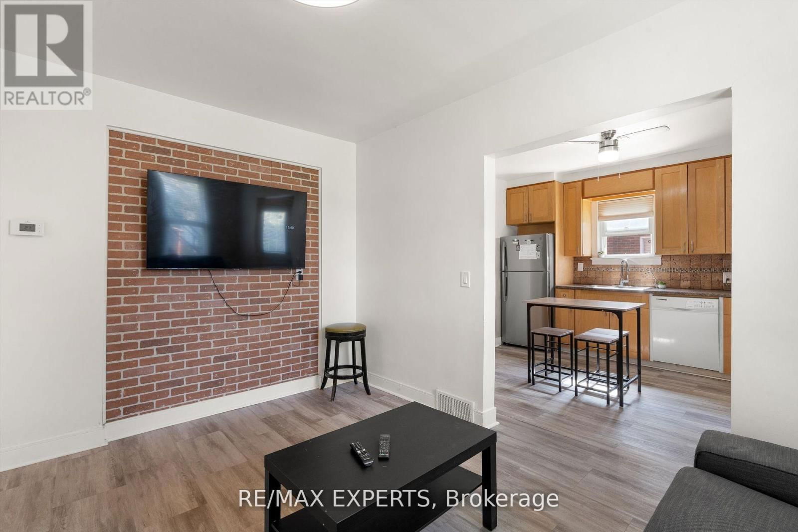 5451 ONTARIO AVENUE Image 6