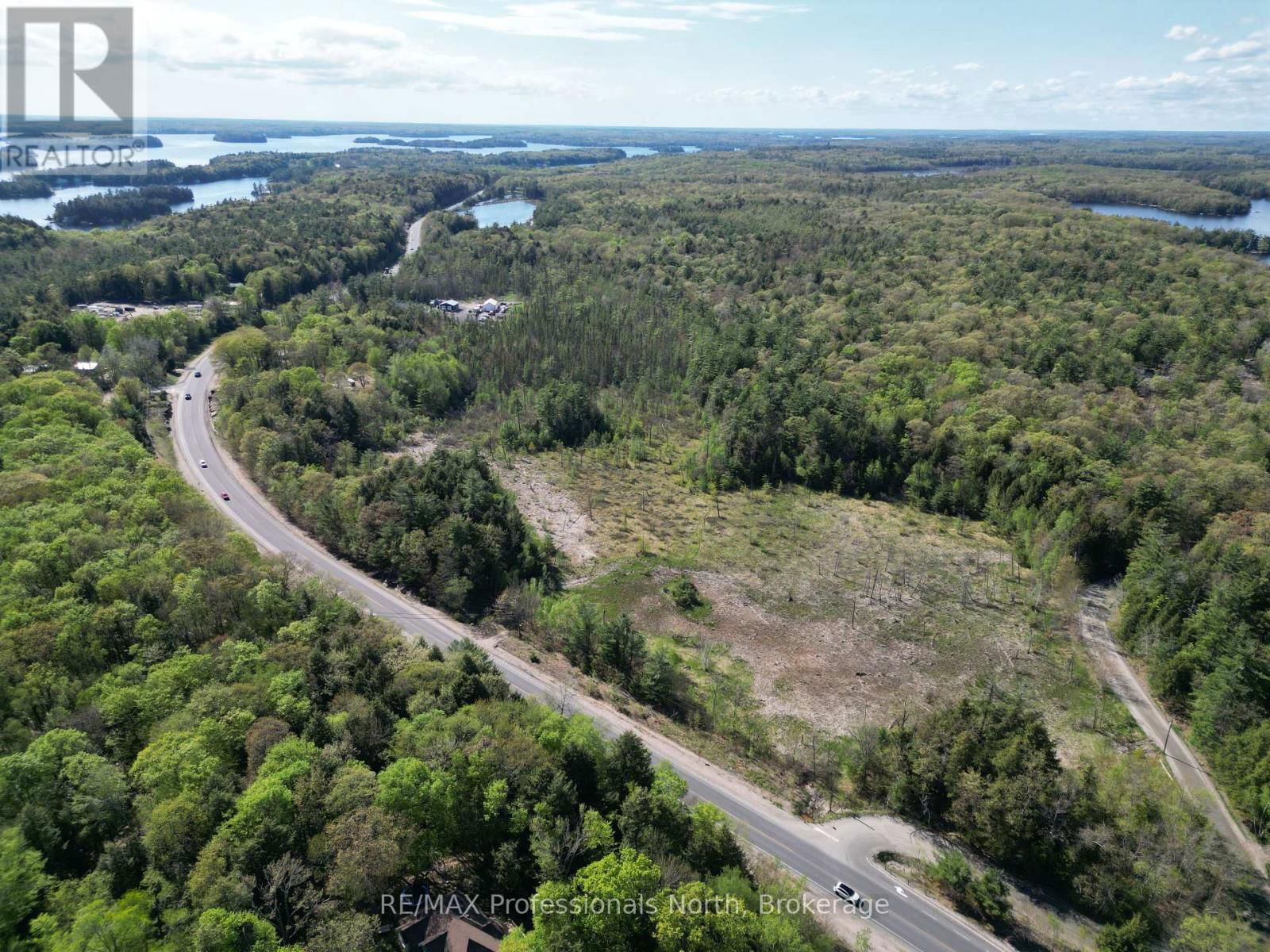 2070 MUSKOKA 118 ROAD WEST Image 12