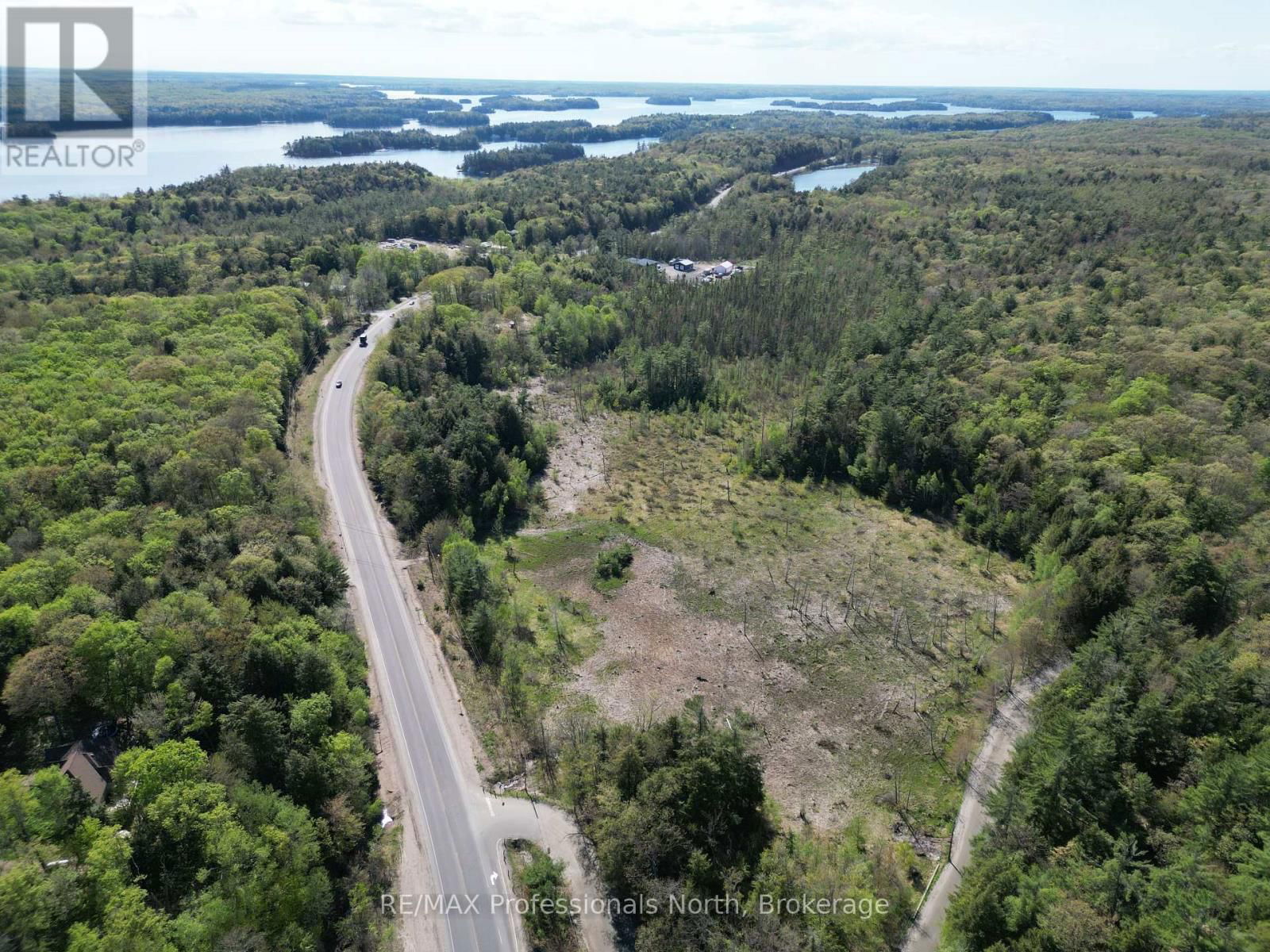 2070 MUSKOKA 118 ROAD WEST Image 13