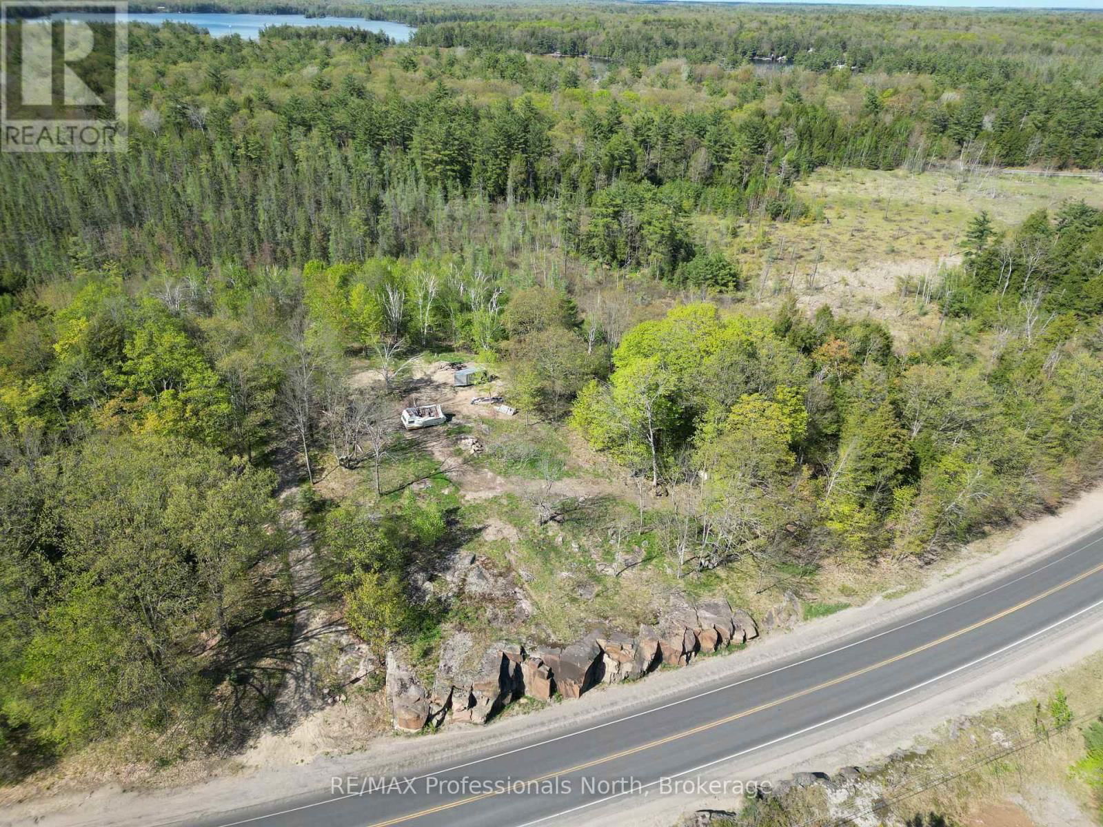 2070 MUSKOKA 118 ROAD WEST Image 6