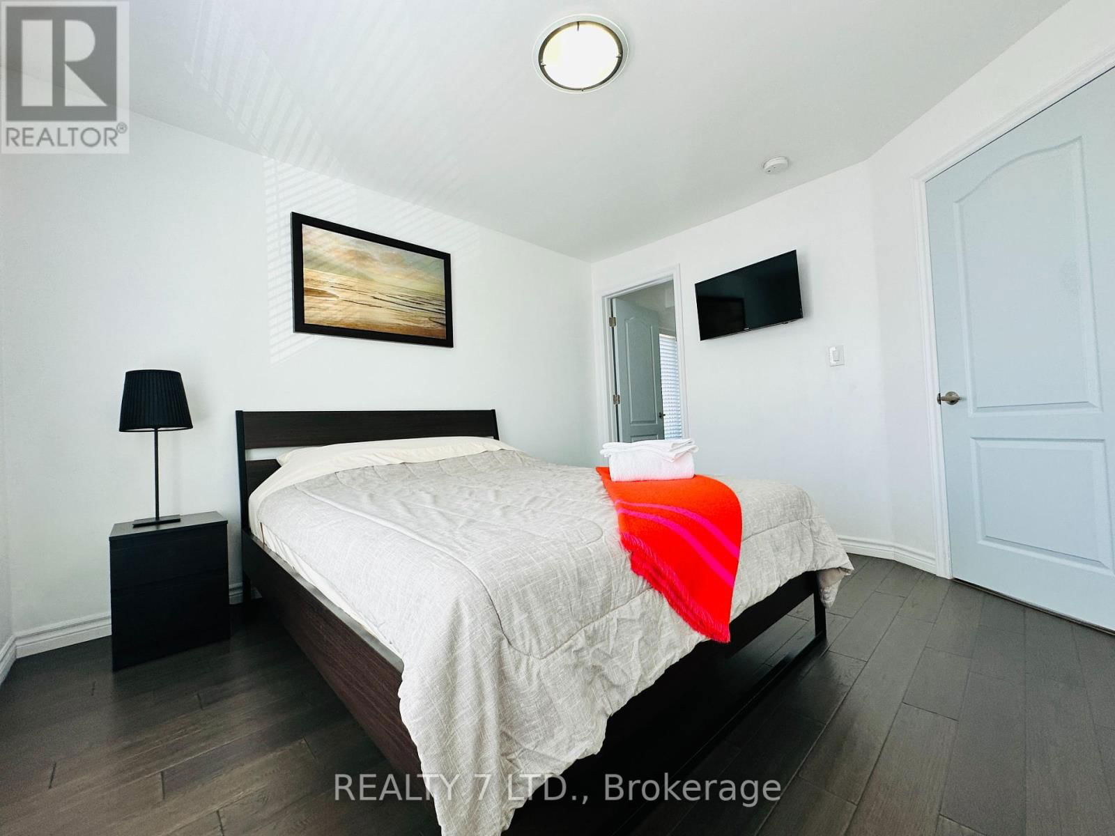 5233 PALMER AVENUE Image 15