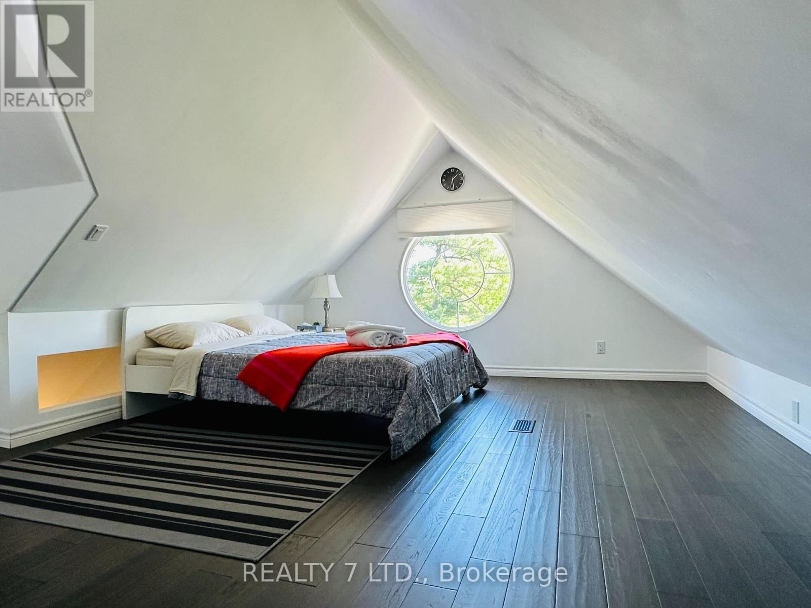 5233 PALMER AVENUE Image 21