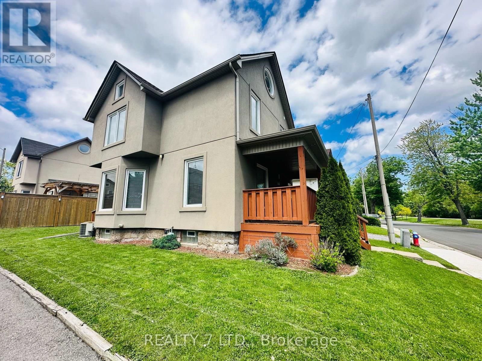 5233 PALMER AVENUE Image 3
