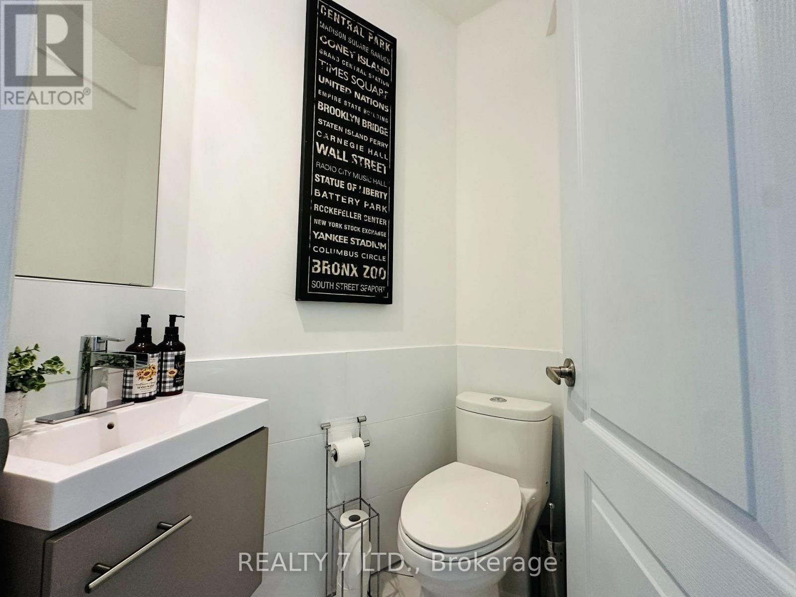 5233 PALMER AVENUE Image 7