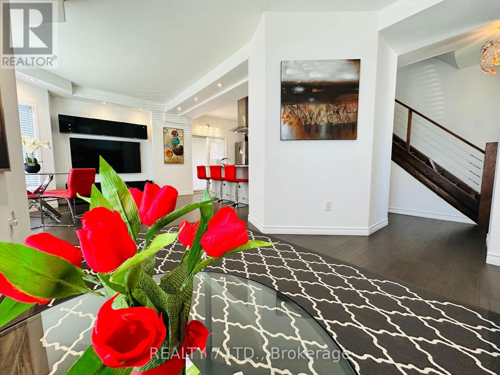 5233 PALMER AVENUE Image 8