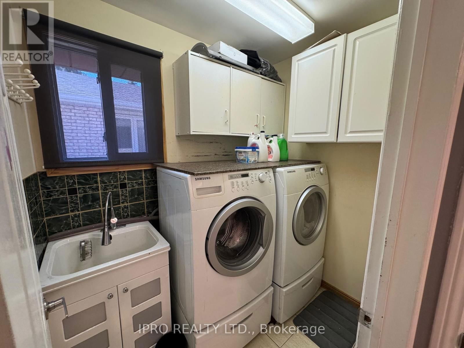 1525 SOUTH PACIFIC AVENUE Image 30