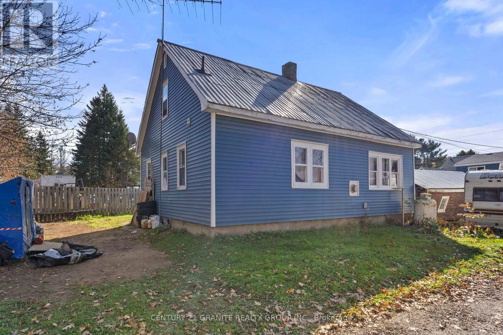 183 HASTINGS STREET NORTH Image 22