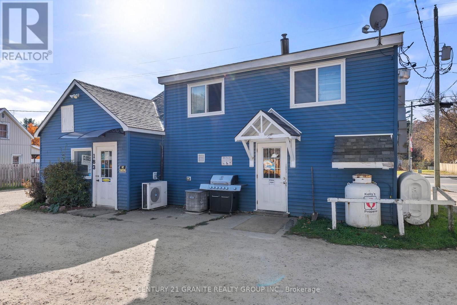 183 HASTINGS STREET NORTH Image 23