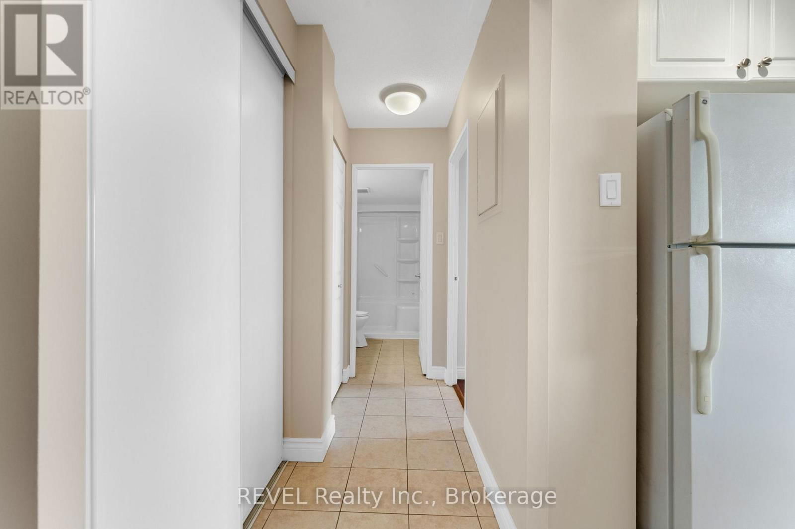 502 - 6390 HUGGINS STREET Image 17