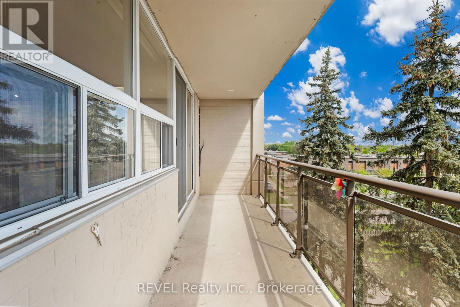 502 - 6390 HUGGINS STREET Image 23
