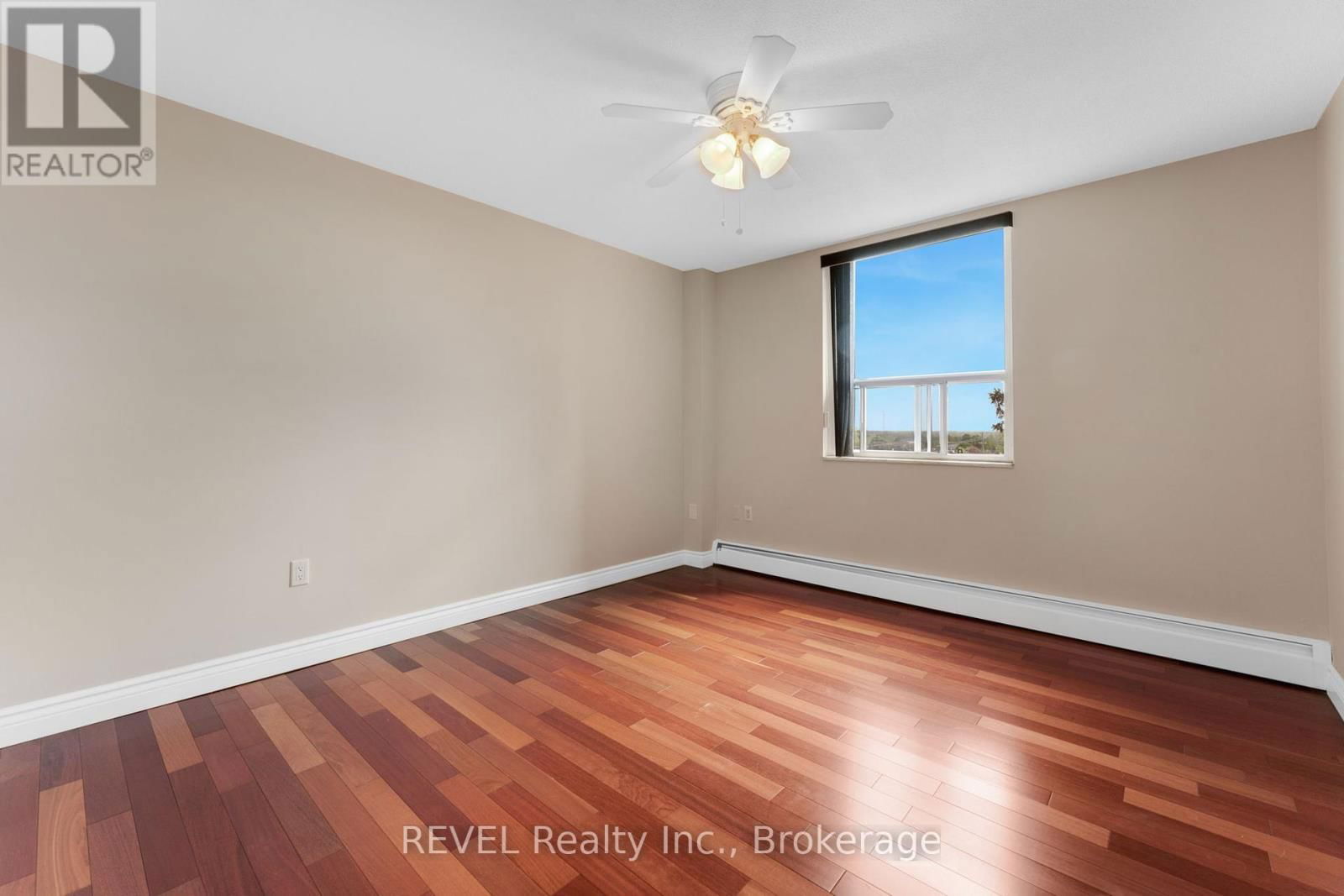 502 - 6390 HUGGINS STREET Image 30