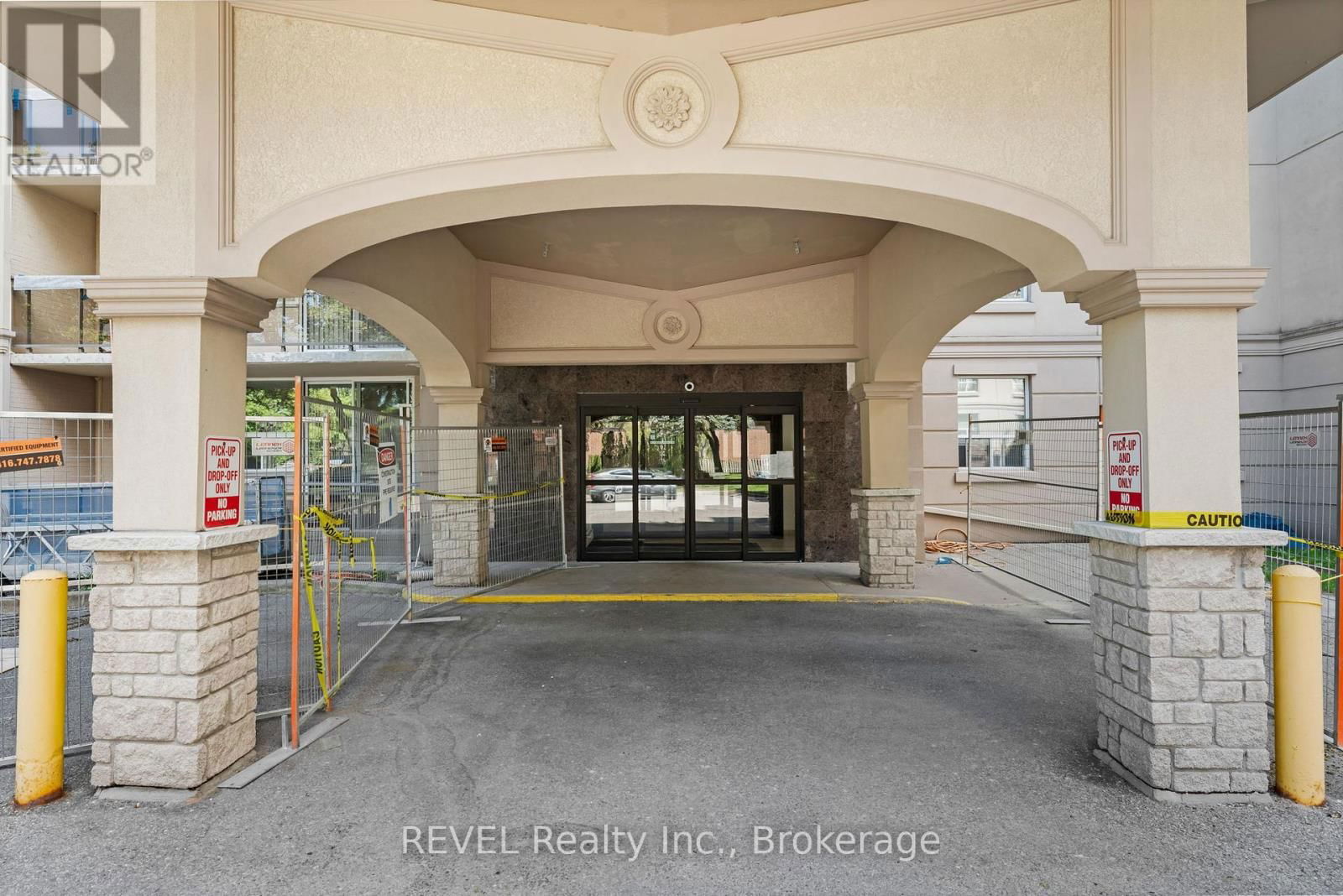 502 - 6390 HUGGINS STREET Image 33