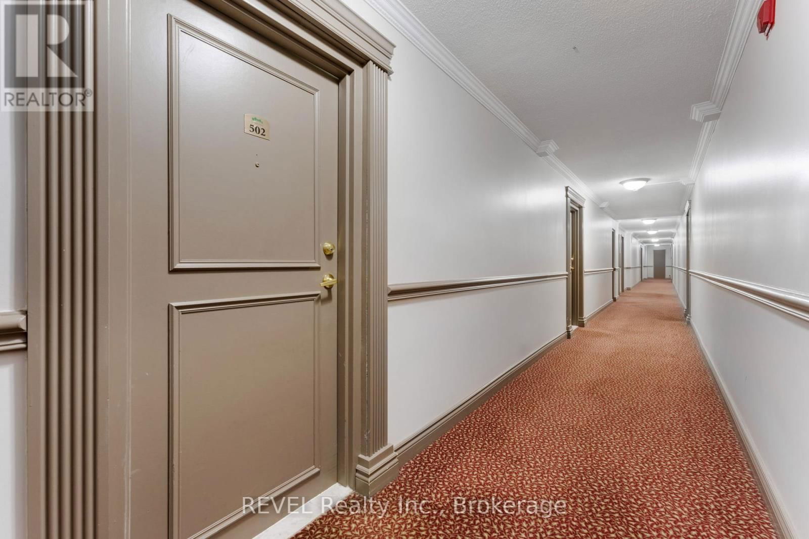 502 - 6390 HUGGINS STREET Image 4