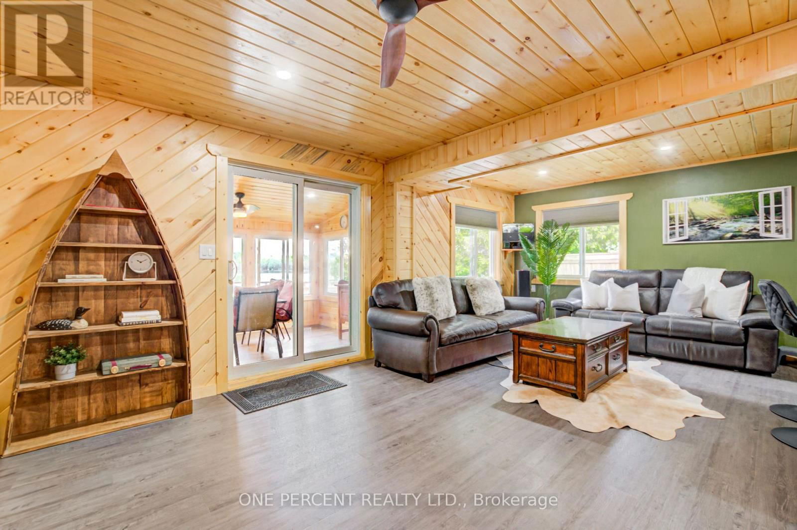 1105 LAKESHORE ROAD Image 13