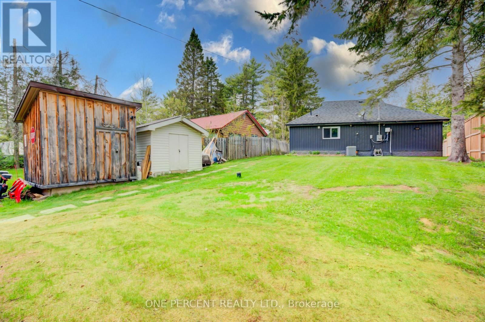 1105 LAKESHORE ROAD Image 35