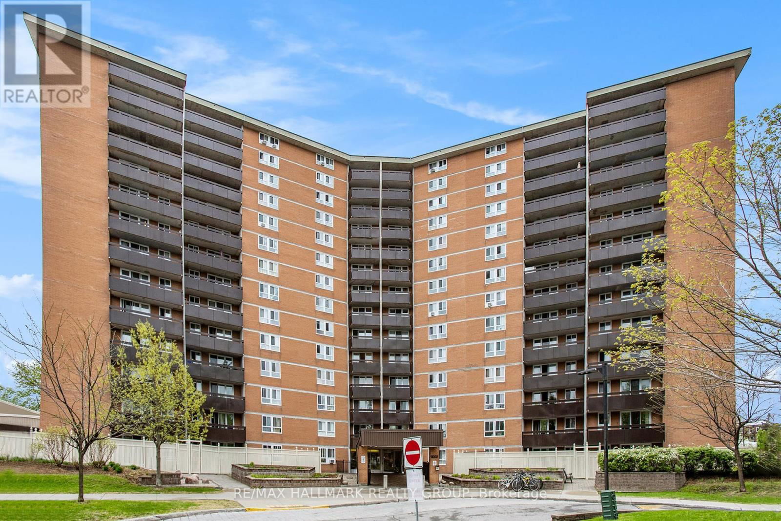 1508 - 2000 JASMINE CRESCENT Image 1