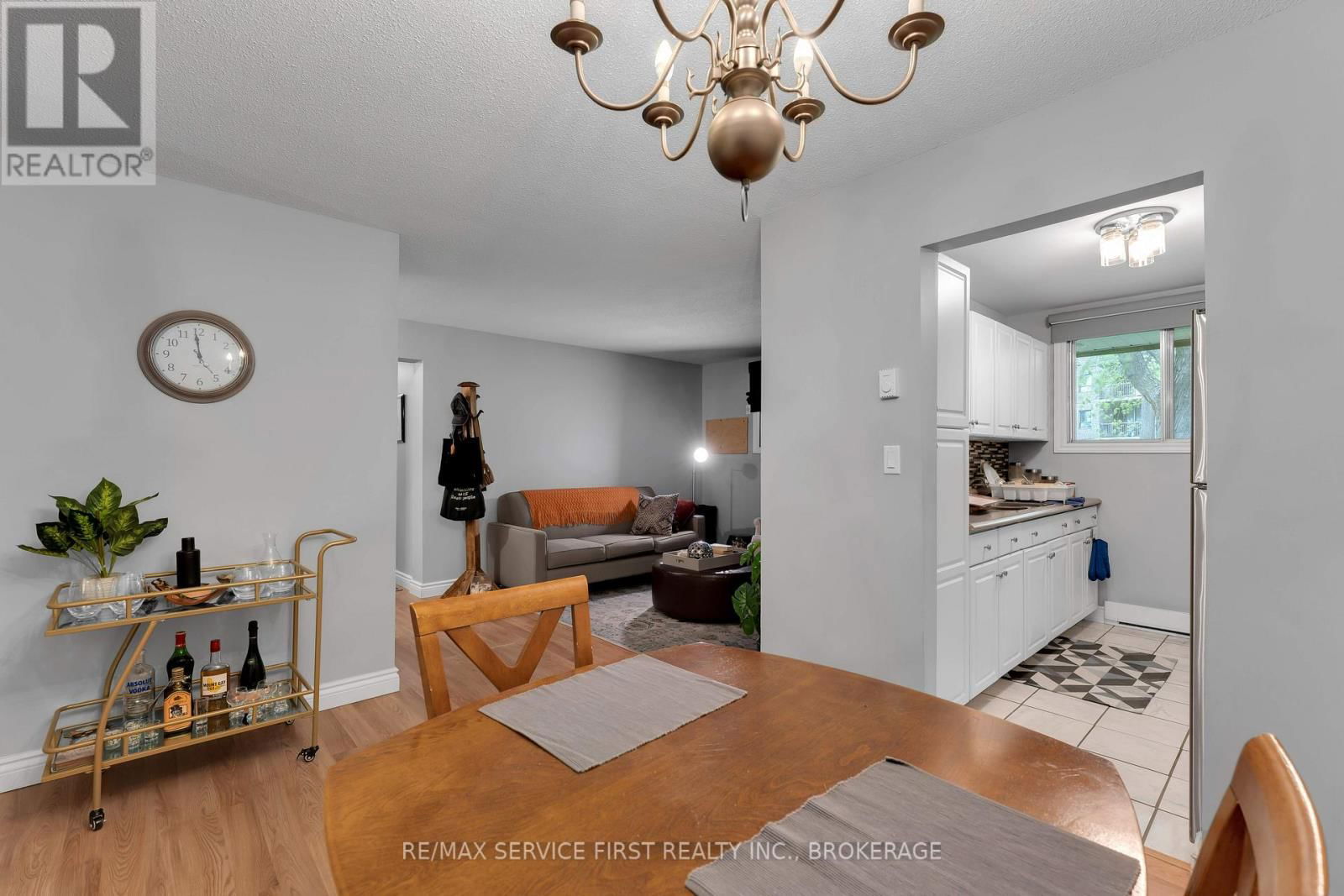 103 - 1010 PEMBRIDGE CRESCENT Image 11
