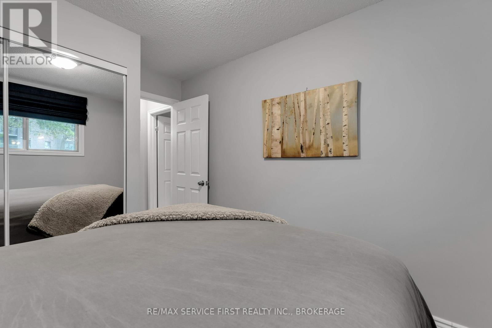 103 - 1010 PEMBRIDGE CRESCENT Image 25