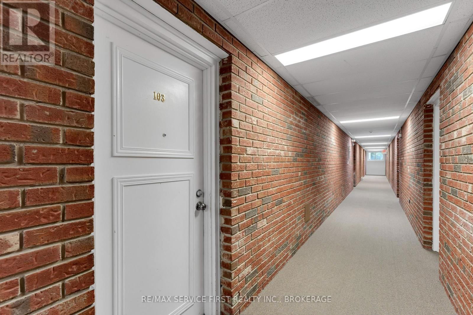103 - 1010 PEMBRIDGE CRESCENT Image 5