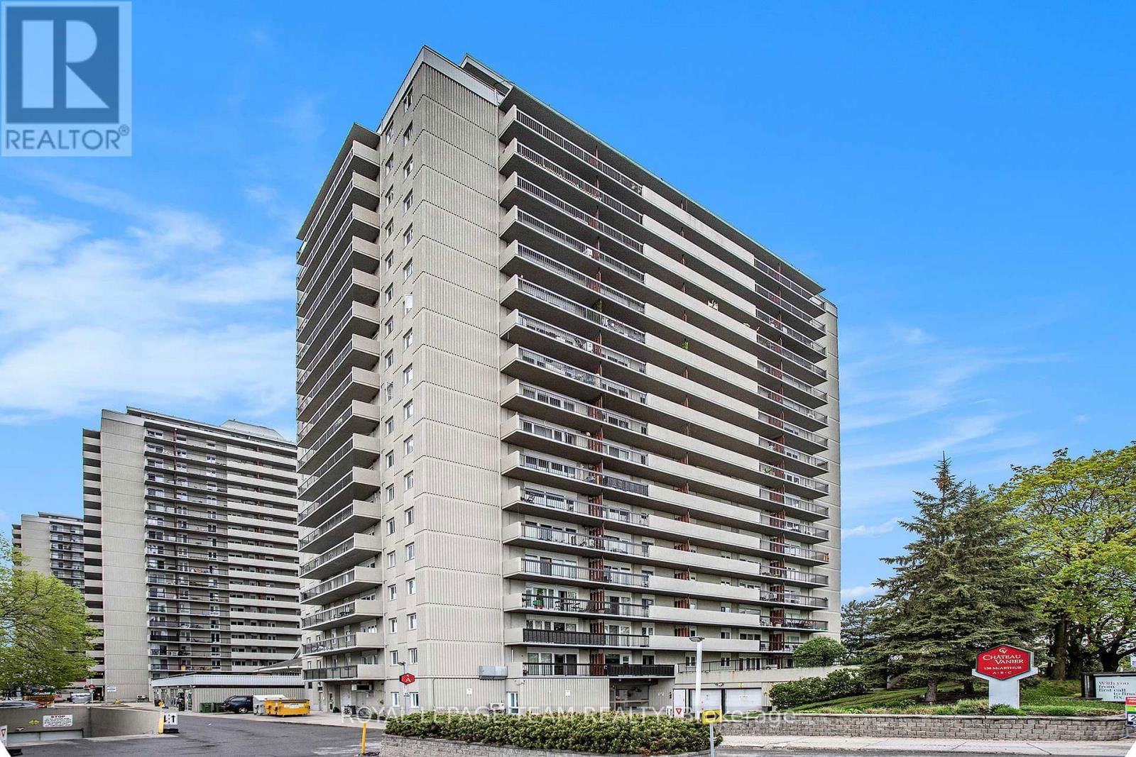 1606 - 158A MCARTHUR AVENUE Image 2