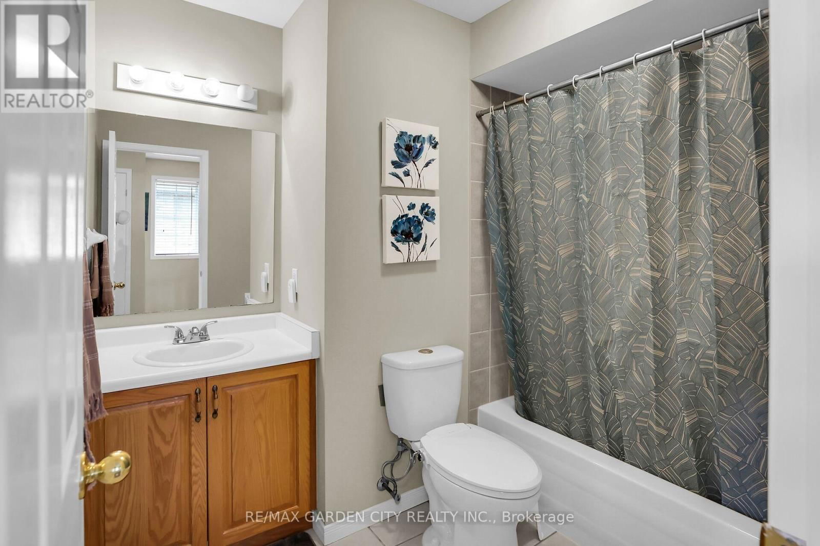 48 MAGNOLIA CRESCENT Image 19