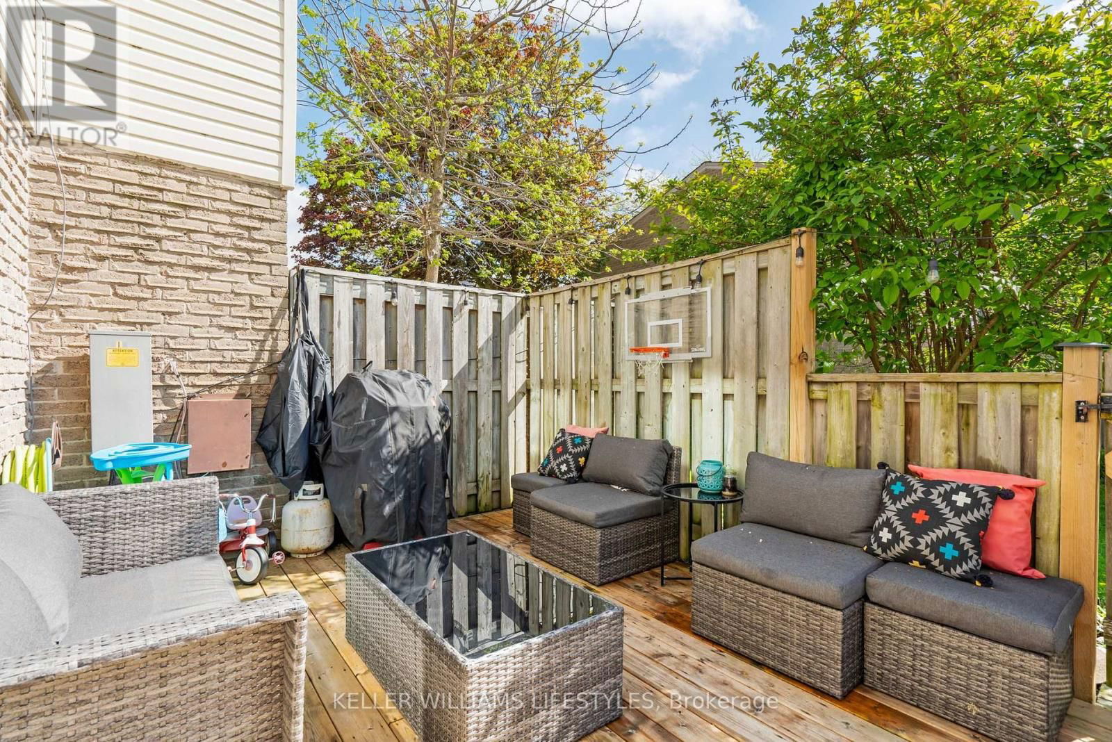 9 - 166 SOUTHDALE ROAD WEST Image 35