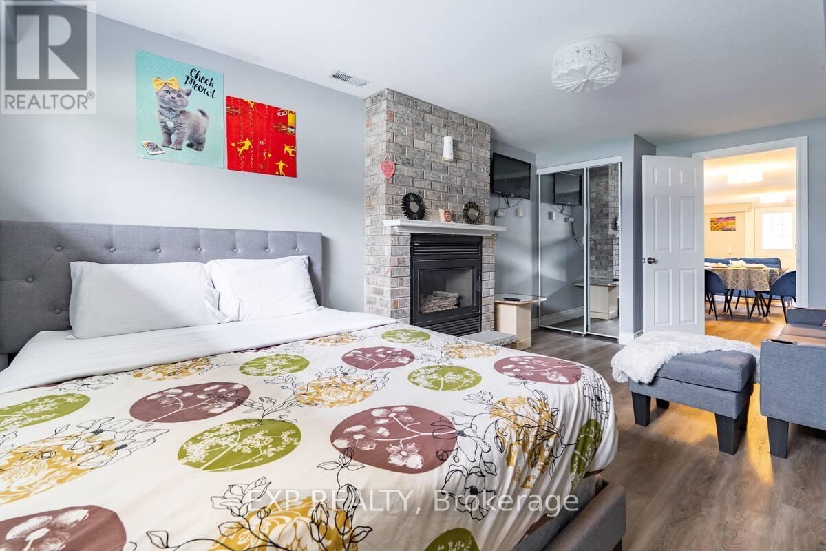 1742 MARCONI BOULEVARD Image 26