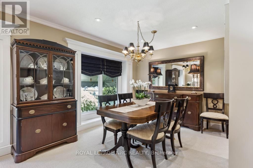 24 RICHELIEU DRIVE Image 11