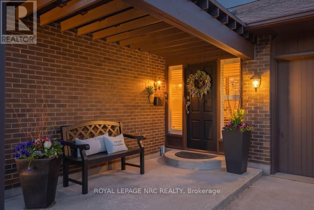 24 RICHELIEU DRIVE Image 40