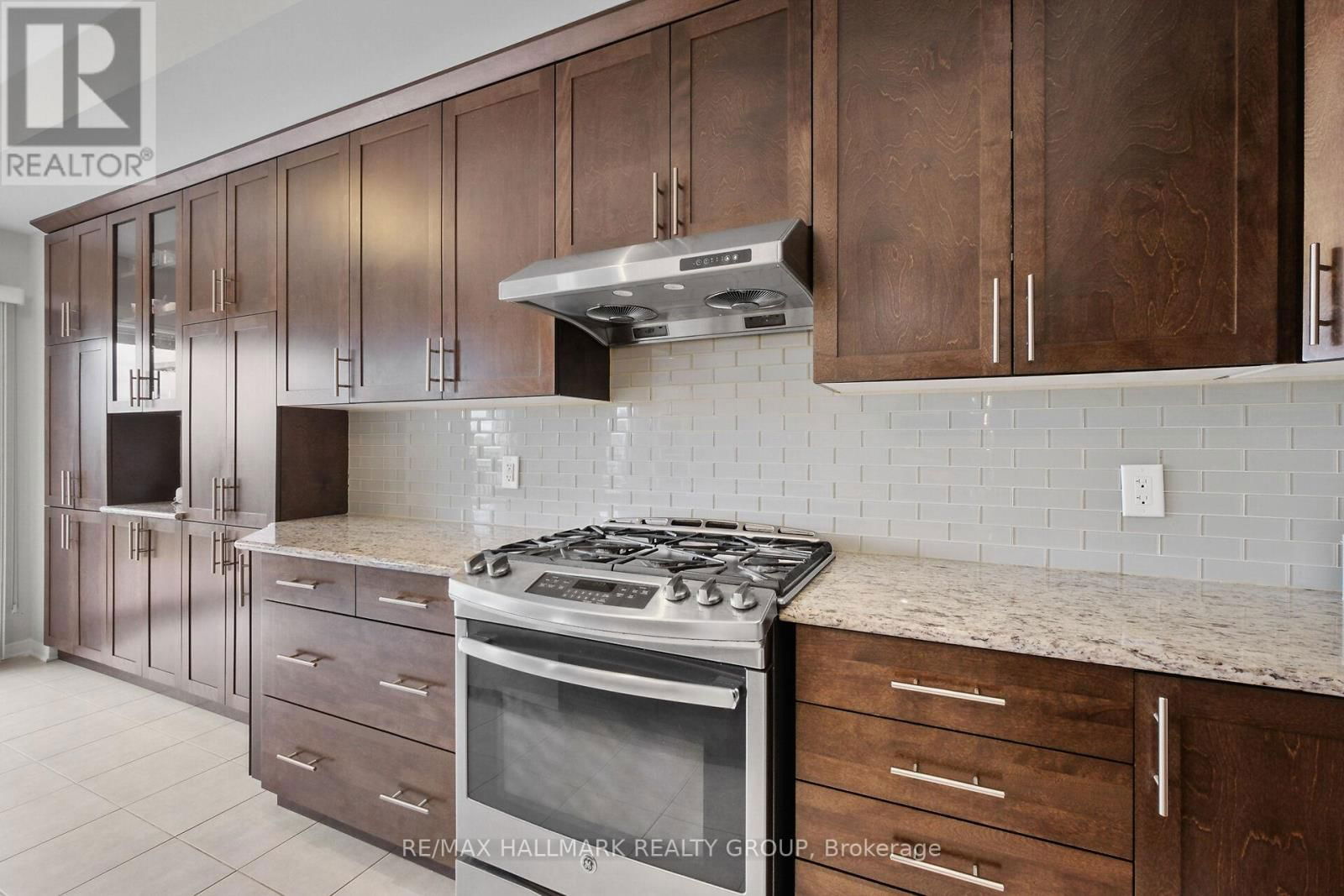 74 TAPADERO AVENUE Image 11