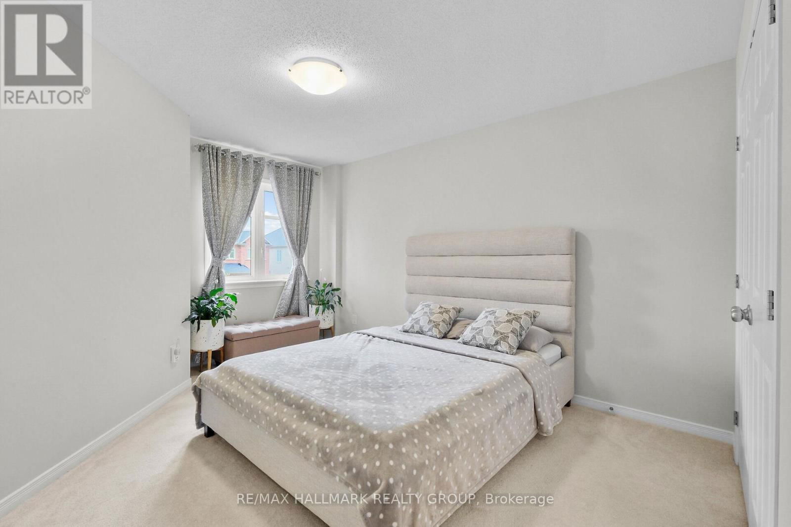 74 TAPADERO AVENUE Image 28