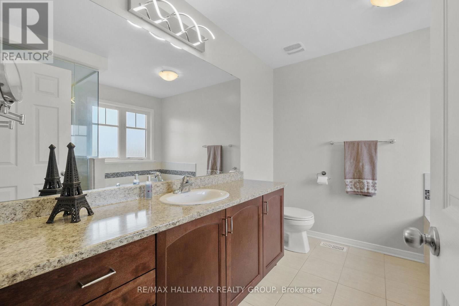 74 TAPADERO AVENUE Image 40