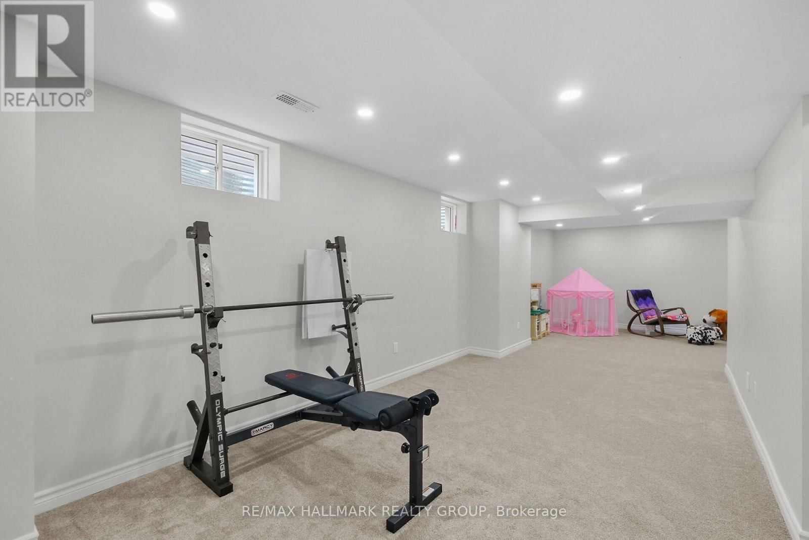74 TAPADERO AVENUE Image 43