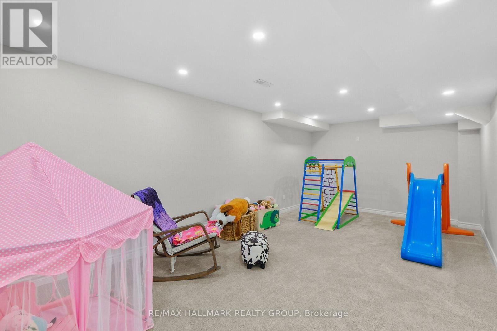 74 TAPADERO AVENUE Image 45
