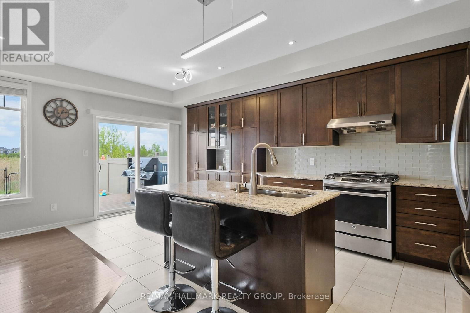 74 TAPADERO AVENUE Image 9