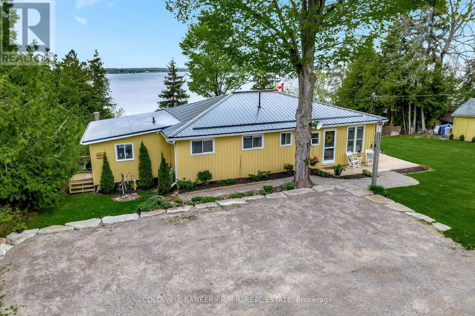 22 ARBOUR STREET Image 4