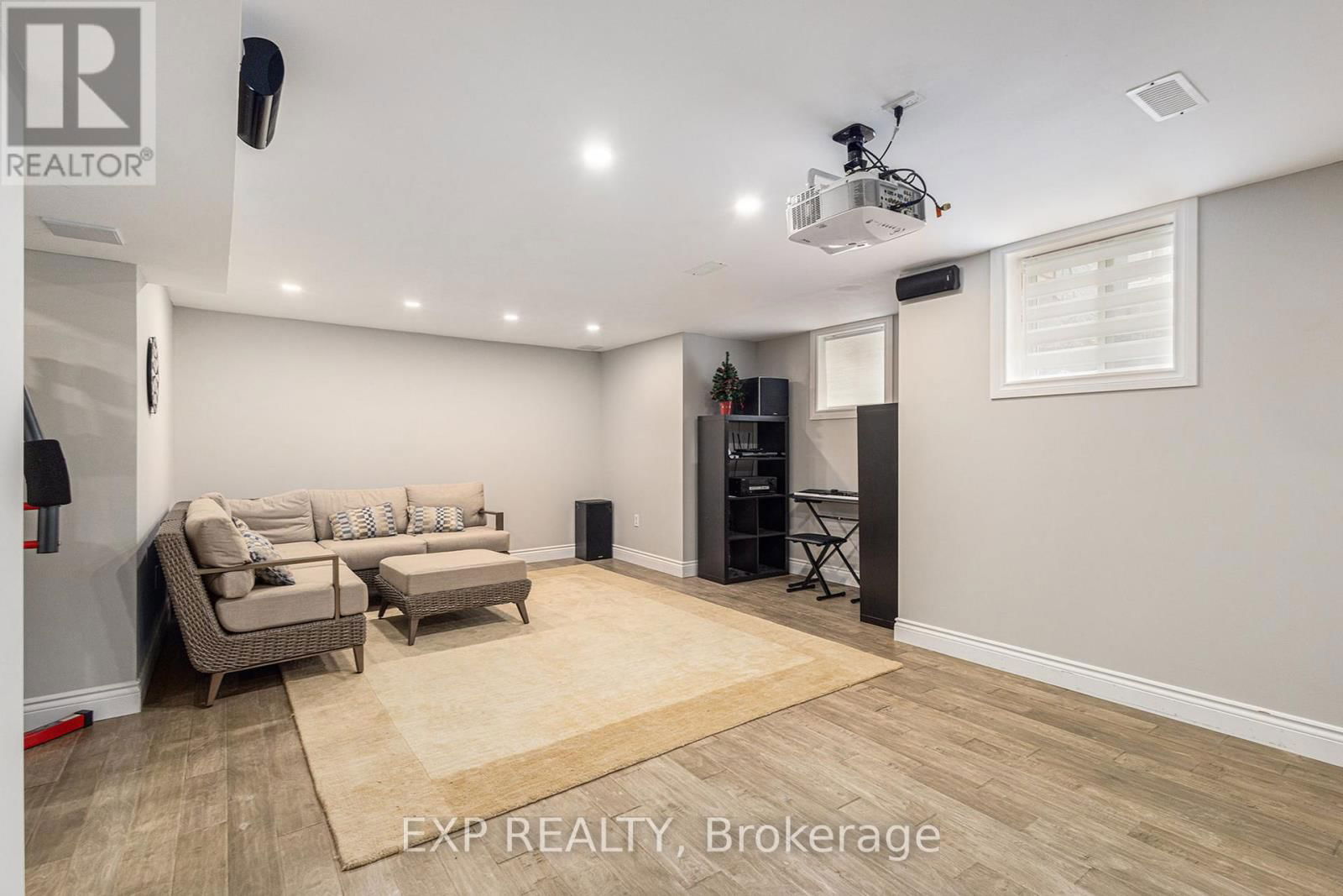 373 RIVER LANDING AVENUE Image 28
