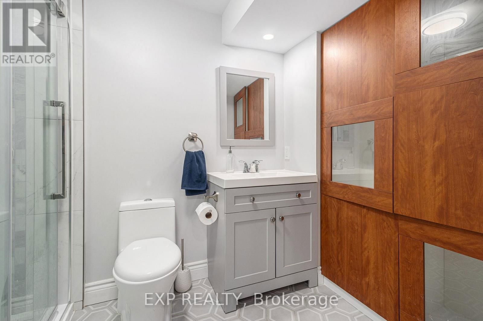 373 RIVER LANDING AVENUE Image 32