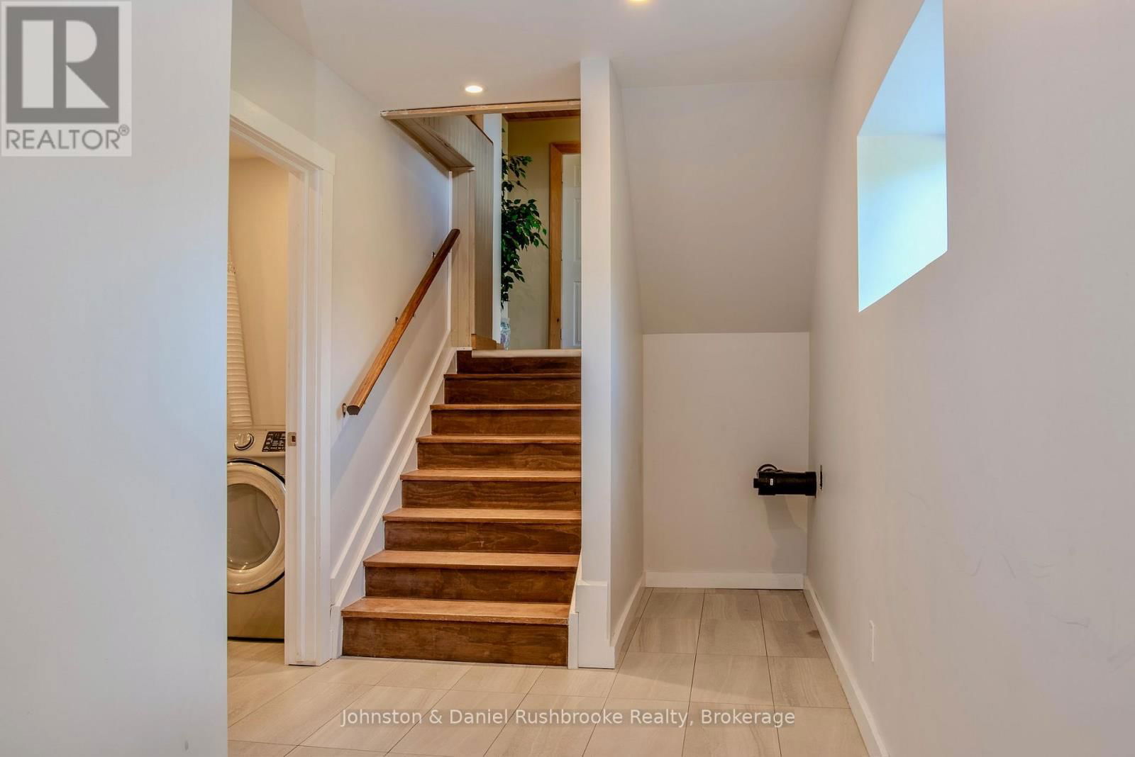 1267 SILVER LAKE ROAD Image 21