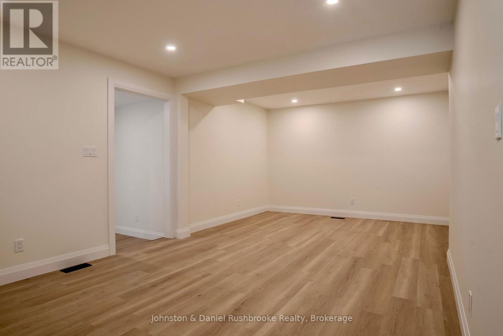 1267 SILVER LAKE ROAD Image 31
